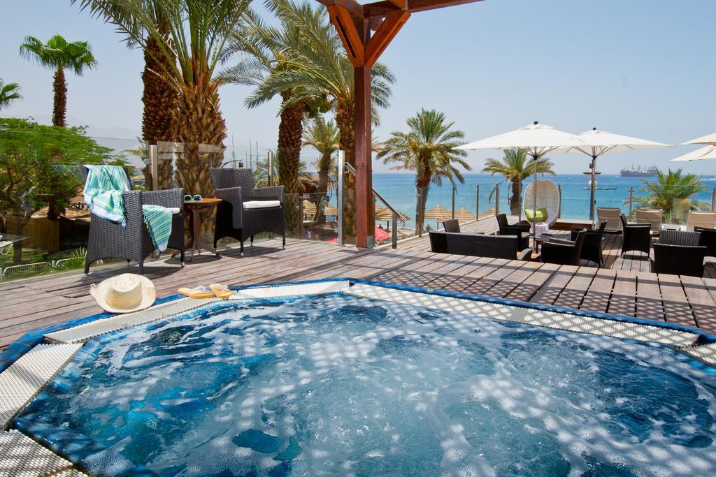 Hotel Leonardo Plaza 4*